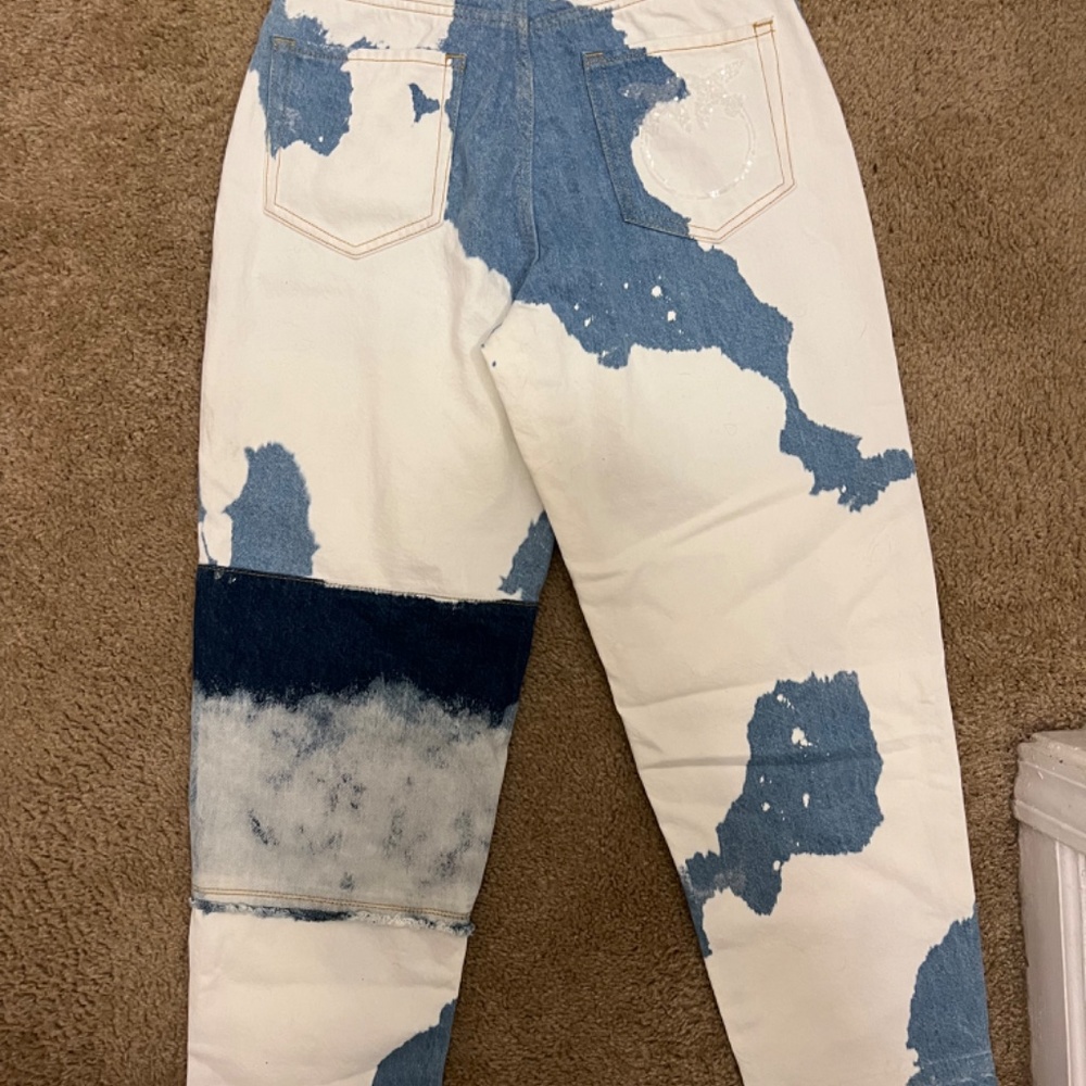 Bleached Jeans - Picture 2 of 3